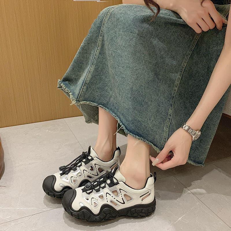 Серебряные спортивные сандалии на платформе женские