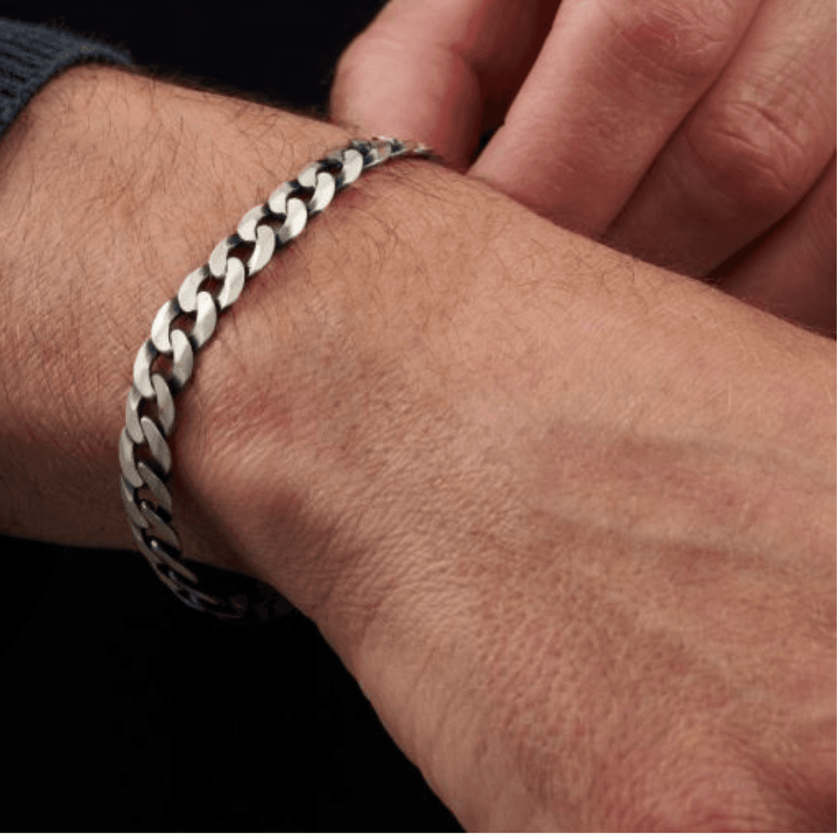 Стальной браслет LUXUKISSKIDS на руку