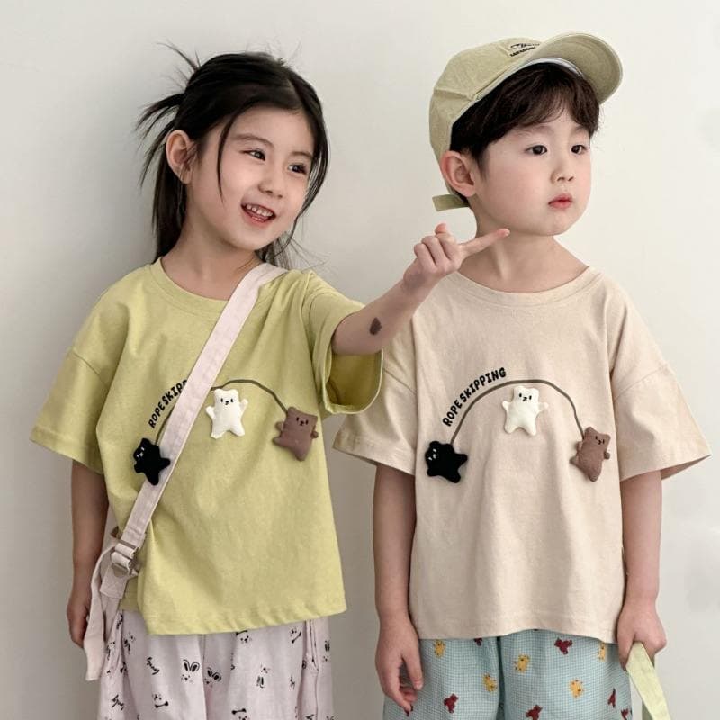 Детская футболка с мультяшным принтом