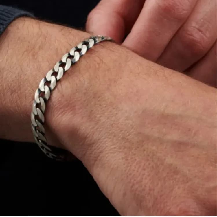Стальной браслет LUXUKISSKIDS на руку