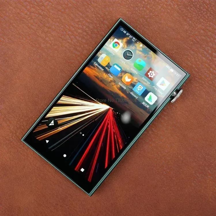 Hi-Fi плеер iBasso DX180 вид спереди