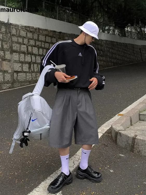 Серые мужские шорты Mauroicardi свободные