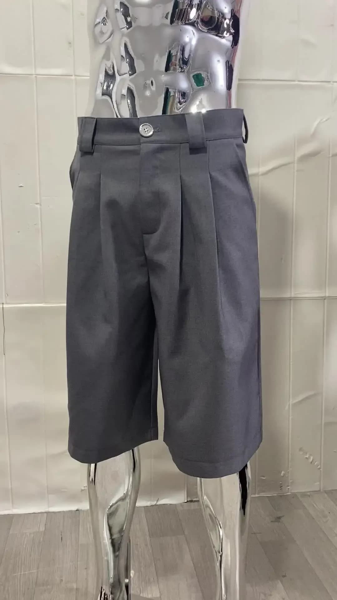 Серые мужские шорты Mauroicardi свободные